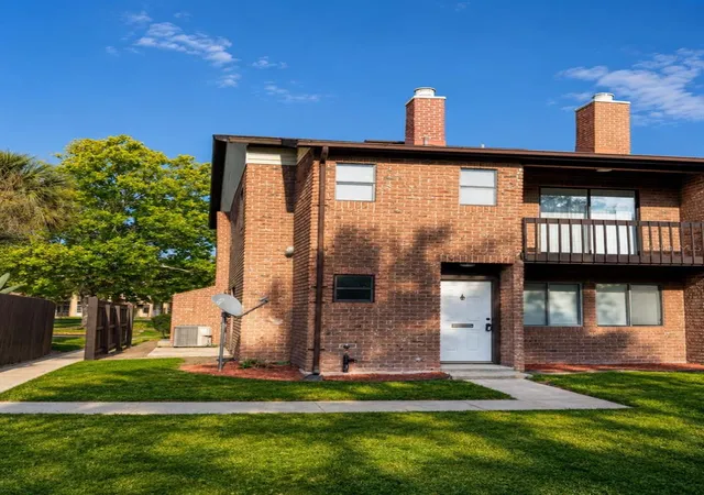 Photo 1 of Condo for sale at 5032 Downing St #10, Orlando, FL 32839 | MLS# O6429932 | Listing updated on 2026-08-29
