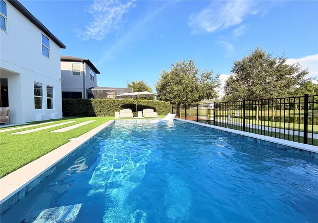 93rd image of 12676 Salomon Cove Dr, Windermere, FL 34786 | MLS# O6429934