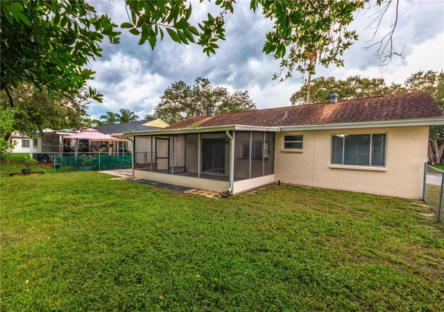 2nd image of 12401 Gunstock Ln, Hudson, FL 34667 | MLS# W7888177