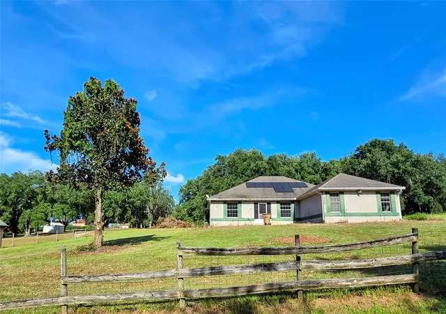 2nd image of 310 Tomato Hill Rd, Leesburg, FL 34748 | MLS# OM729601