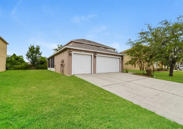 Photo 1 of Single family home for sale at 2361 Andrews Valley Dr, Kissimmee, FL 34758 | MLS# O6429963 | Listing updated on 2026-10-20