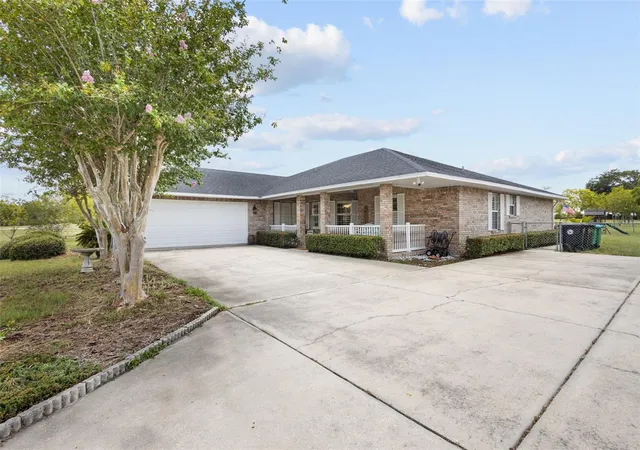 Photo 1 of Single family home for sale at 8140 Meadowlark Ct, Melrose, FL 32666 | MLS# GC542408 | Listing updated on 2026-09-04