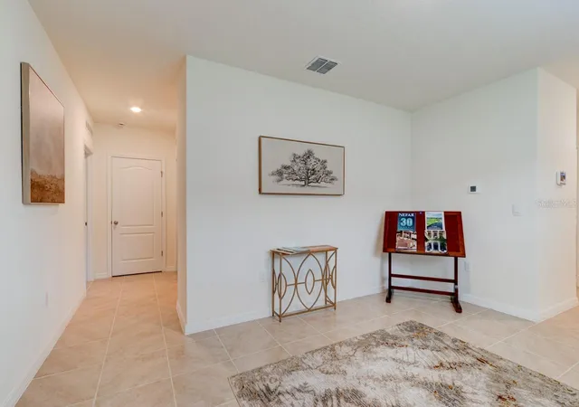 Photo 4 of Single family home for sale at 1360 Cork Dr, Ormond Beach, FL 32174 | MLS# V4950500 | Listing updated on 2026-09-22