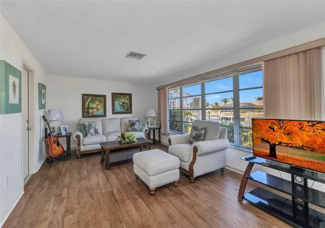 5th image of 2350 W Marion Ave, Punta Gorda, FL 33950 | MLS# C7529085