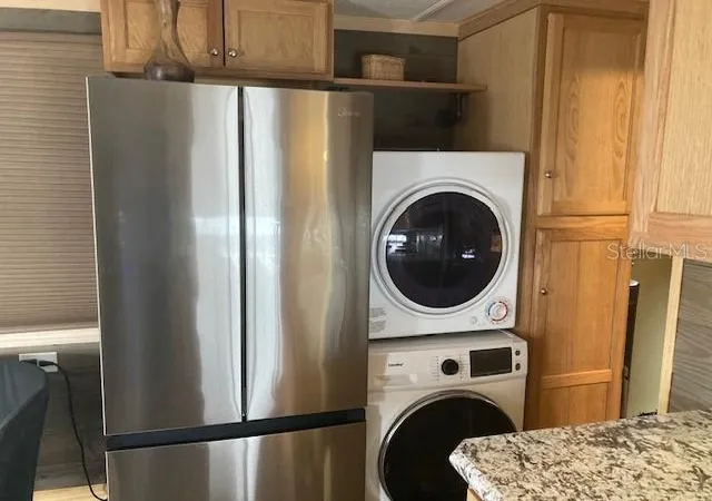 3rd image of 800 32Nd Ave S #227, Saint Petersburg, FL 33705 | MLS# TB8534950
