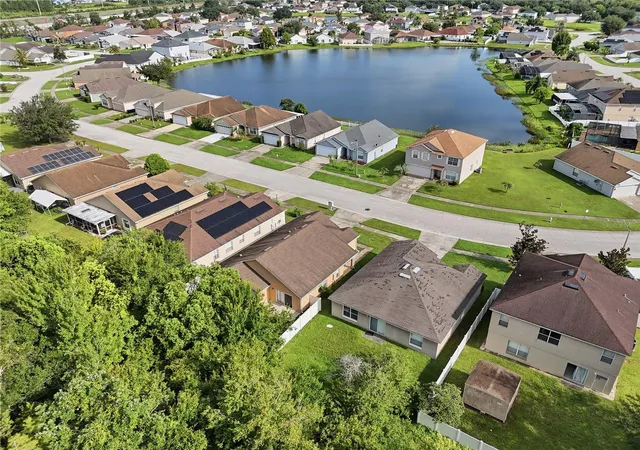 Photo 3 of Single family home for sale at 2350 Topaz Trl, Kissimmee, FL 34743 | MLS# O6429993 | Listing updated on 2026-09-22