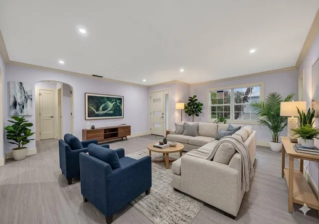 4th image of 870 Narcissus Ave, Clearwater Beach, FL 33767 | MLS# TB8534961