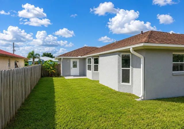 26th image of 1002 Torgerson St, North Port, FL 34291 | MLS# D6148278