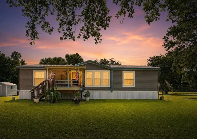 1st image of 152 Kelly Ln, Hawthorne, FL 32640 | MLS# GC542414