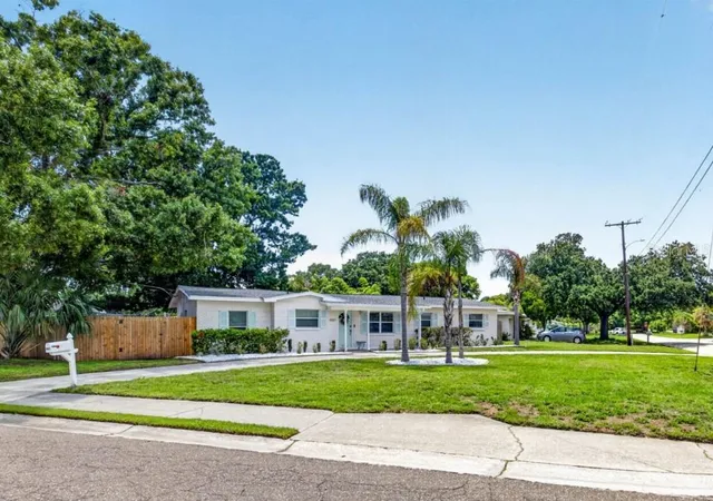 38th image of 4601 S Clark Ave, Tampa, FL 33611 | MLS# TB8535010