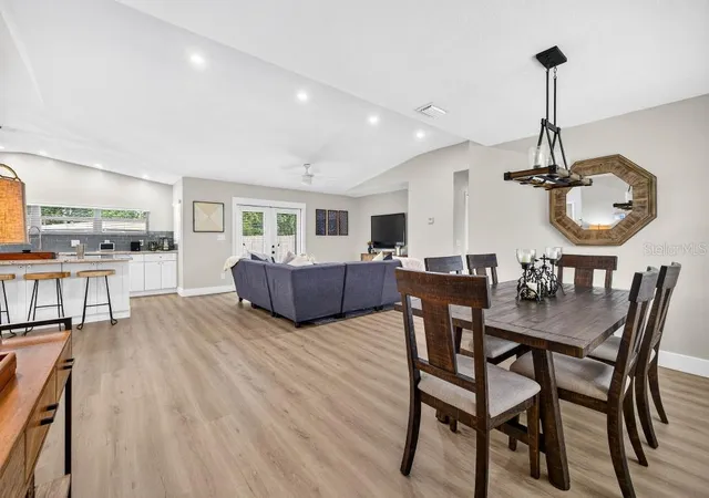 4th image of 4601 S Clark Ave, Tampa, FL 33611 | MLS# TB8535010