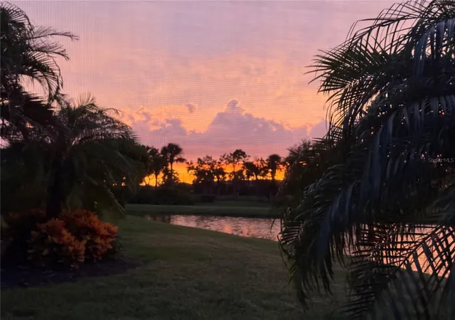 Listing Photo 2 - Condo for sale in building located at 10821 Tarflower Dr, VENICE, FL 34293 - Unit #202