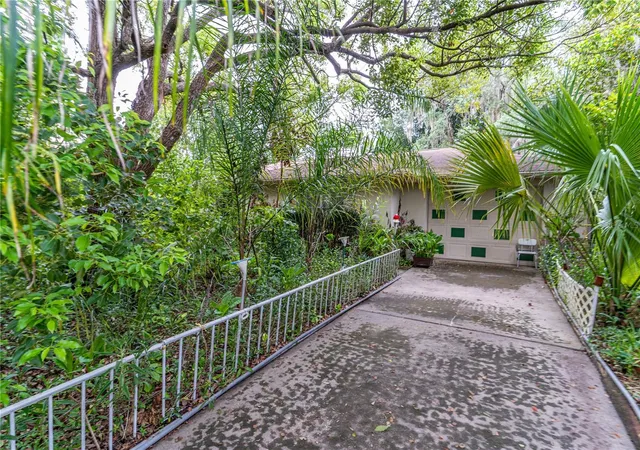 14th image of 1329 Herndon Ave, Deltona, FL 32725 | MLS# O6430031