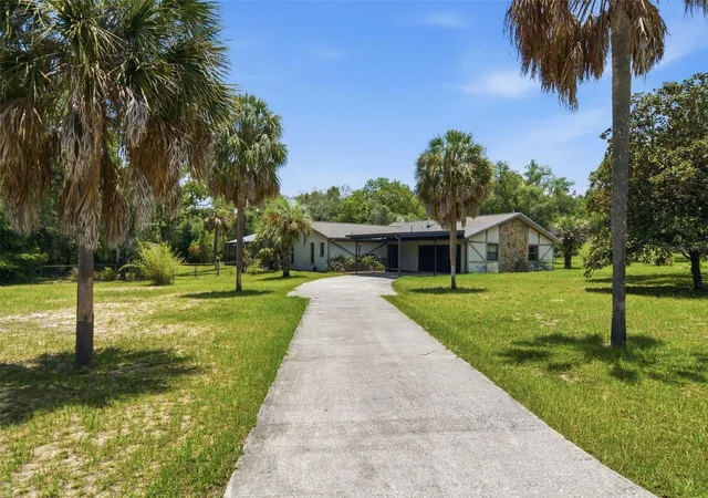4th image of 385 N Cornish Pt, Lecanto, FL 34461 | MLS# OM729625