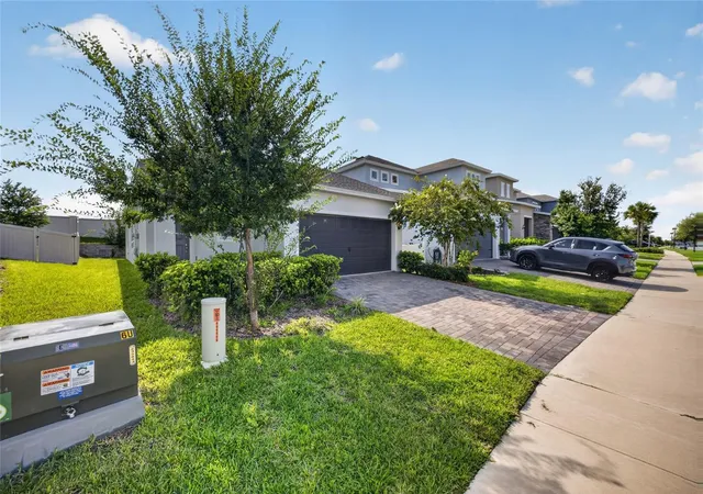 Photo 3 of Single family home for sale at 4406 Davos Dr, Clermont, FL 34711 | MLS# G5115908 | Listing updated on 2026-10-13