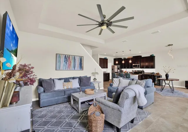 4th image of 6723 Devesta Loop, Palmetto, FL 34221 | MLS# TB8535063