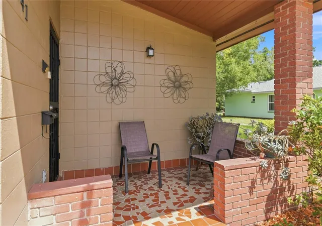 Photo 2 of Single family home for sale at 841 Wooden Blvd, Orlando, FL 32805 | MLS# O6430068 | Listing updated on 2026-09-24
