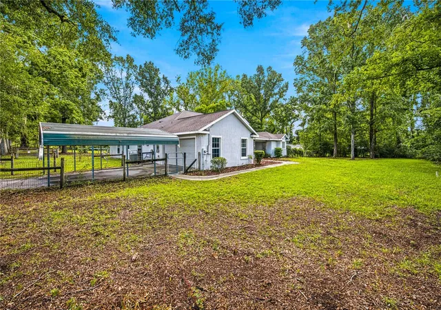 Photo 3 of Single family home for sale at 5259 Se 38th Street, Ocala, FL 34480 | MLS# OM729638 | Listing updated on 2026-08-18