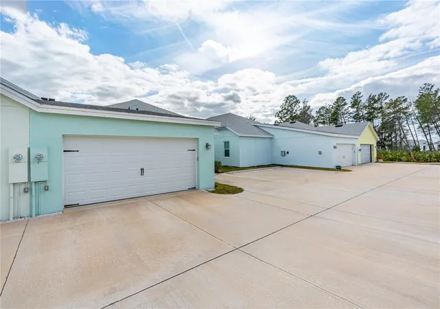 4th image of 215 Hang Loose Wy, Daytona Beach, FL 32124 | MLS# V4950507