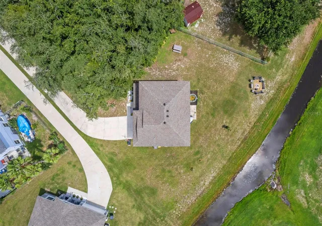 Photo 4 of Single family home for sale at 1889 Snapper Dr, Kissimmee, FL 34759 | MLS# TB8535155 | Listing updated on 2026-09-29
