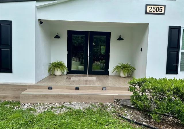 3rd image of 2505 Ne 13Th Ave, Ocala, FL 34470 | MLS# OM729647