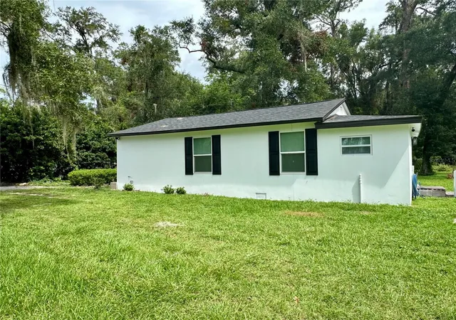 5th image of 2505 Ne 13Th Ave, Ocala, FL 34470 | MLS# OM729647
