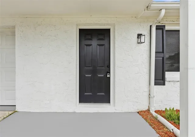 3rd image of 3306 Cantrell St, Holiday, FL 34690 | MLS# TB8535161