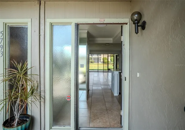 3rd image of 5797 Summer Side Ln, SARASOTA, FL 34231