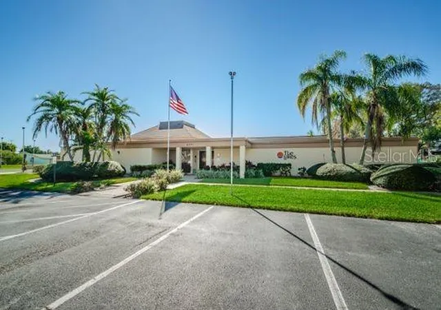 52nd image of 4577 Great Lakes Dr S #1, Clearwater, FL 33762 | MLS# TB8535168