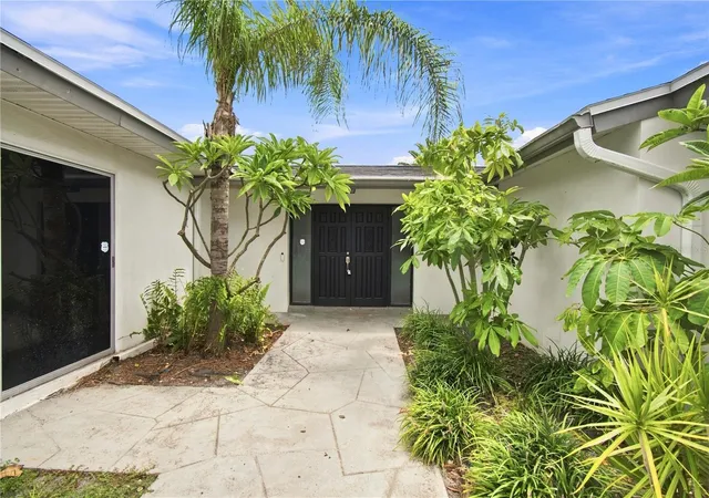 Photo 22 of Single family home for sale at 243 3rd Street W, Saint Petersburg, FL 33715 | MLS# TB8535179 | Listing updated on 2026-09-02