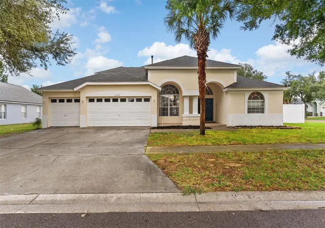 Photo 1 of Single family home for sale at 16222 Egret Hl St, Clermont, FL 34714 | MLS# O6430145 | Listing updated on 2026-08-26