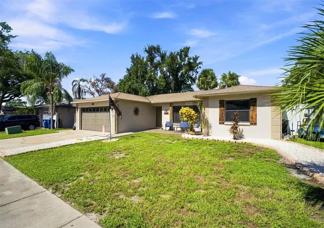 4th image of 1830 Willow Oak Dr W, Palm Harbor, FL 34683 | MLS# TB8535221