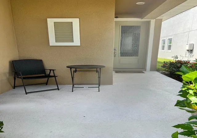 2nd image of 6103 Voyagers Pl, Apollo Beach, FL 33572 | MLS# TB8535241