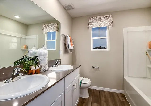 Photo 4 of Single family home for sale at 4337 Riverbend Blvd, Haines City, FL 33844 | MLS# TB8535264 | Listing updated on 2026-08-17