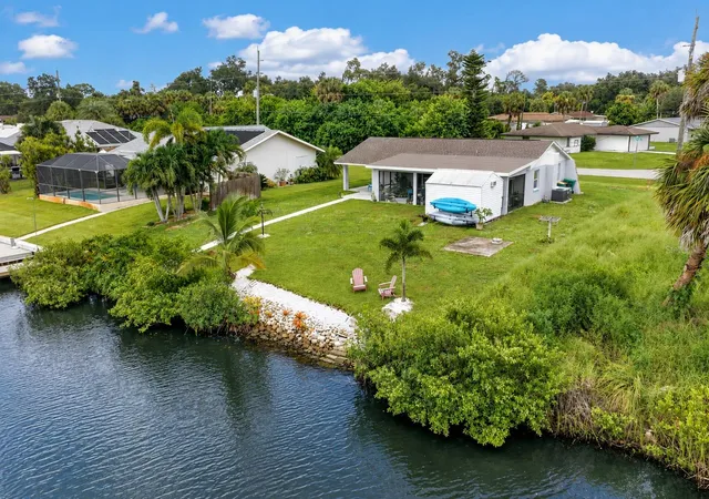 Photo 2 of Single family home for sale at 3165 Rock Crk Dr, Port Charlotte, FL 33948 | MLS# C7529120 | Listing updated on 2026-09-08