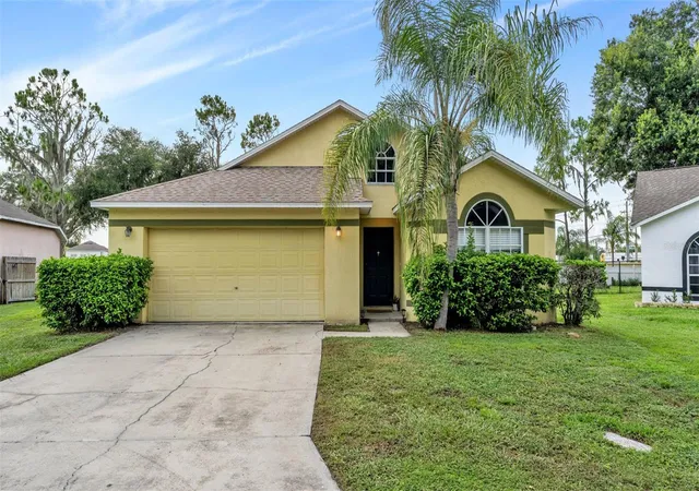 1st image of 2723 Sundance Cir, Mulberry, FL 33860 | MLS# L4963983