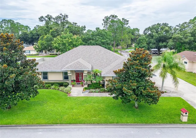 5th image of 170 Old Nichols Cir, Auburndale, FL 33823 | MLS# L4963985
