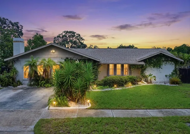 2nd image of 1221 E Lime St, Tarpon Springs, FL 34689 | MLS# TB8535324