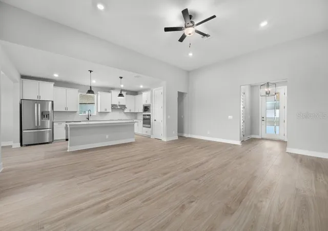 4th image of 3849 Saddle Hill Trl, Fruitland Park, FL 34731 | MLS# TB8535325