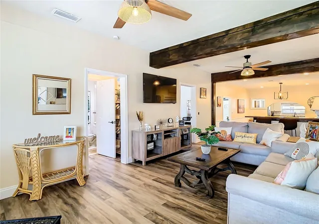 5th image of 3321 W Aileen St, Tampa, FL 33607 | MLS# TB8535326