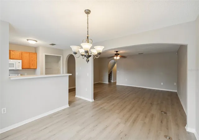 3rd image of 4617 Ashburn Square Dr, Tampa, FL 33610 | MLS# TB8535363