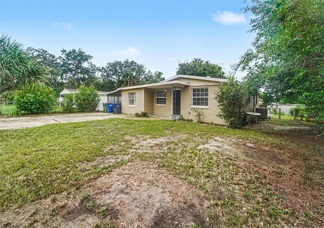 5th image of 4224 E Regnas Ave, Tampa, FL 33617 | MLS# TB8535378