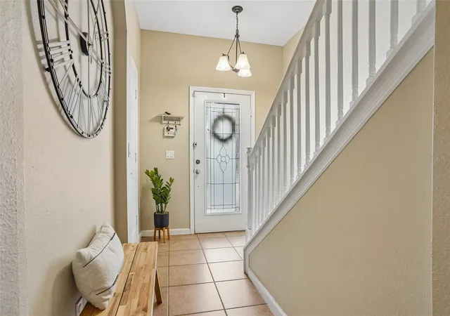 3rd image of 1329 Heritage Commons Dr, Winter Springs, FL 32708 | MLS# O6430311