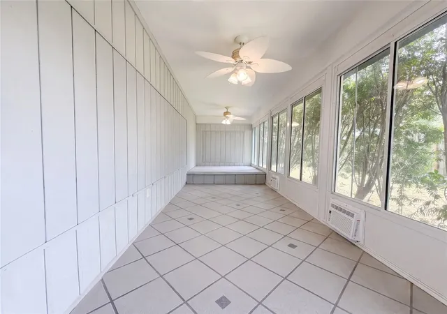 23rd image of 944 Nw 87th Dr, Gainesville, FL 32606 | MLS# O6430354