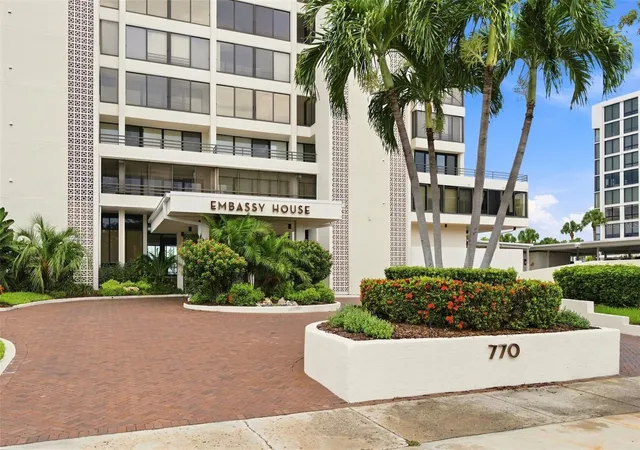 2nd image of 770 S Palm Ave #1804, Sarasota, FL 34236 | MLS# TB8535455