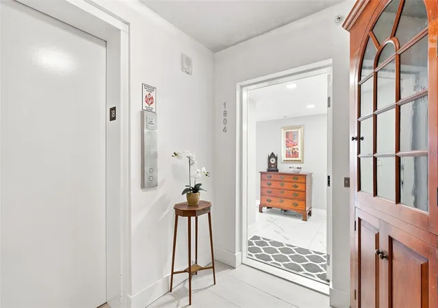 5th image of 770 S Palm Ave #1804, Sarasota, FL 34236 | MLS# TB8535455