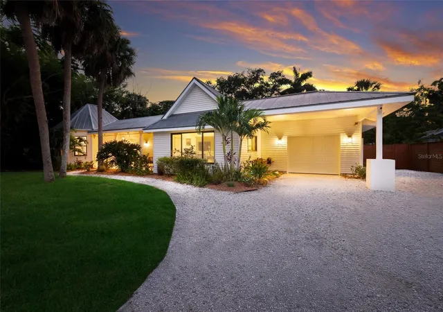 4th image of 4875 Brywill Cir, Sarasota, FL 34234 | MLS# A4701947