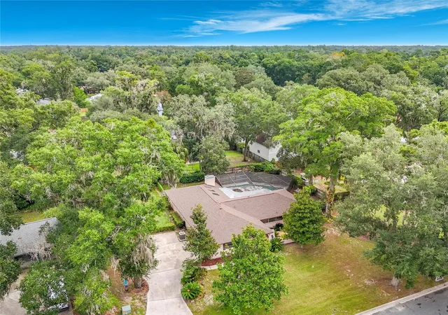 2nd image of 3944 Nw 40th Ct, Gainesville, FL 32606 | MLS# O6430373