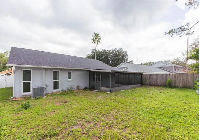 Photo 3 of Single family home for sale at 2705 Lakeville Dr, Tampa, FL 33618 | MLS# TB8535469 | Listing updated on 2026-09-04