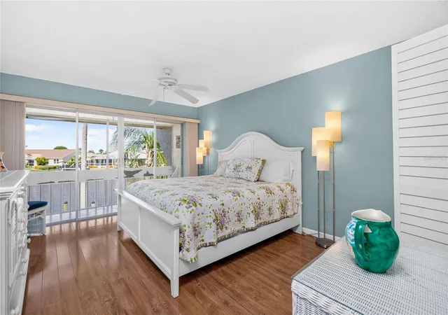 Listing Photo 5 - Condo for sale in building located at 1080 Bal Harbor Blvd, Punta Gorda, FL 33950 - Unit #7C